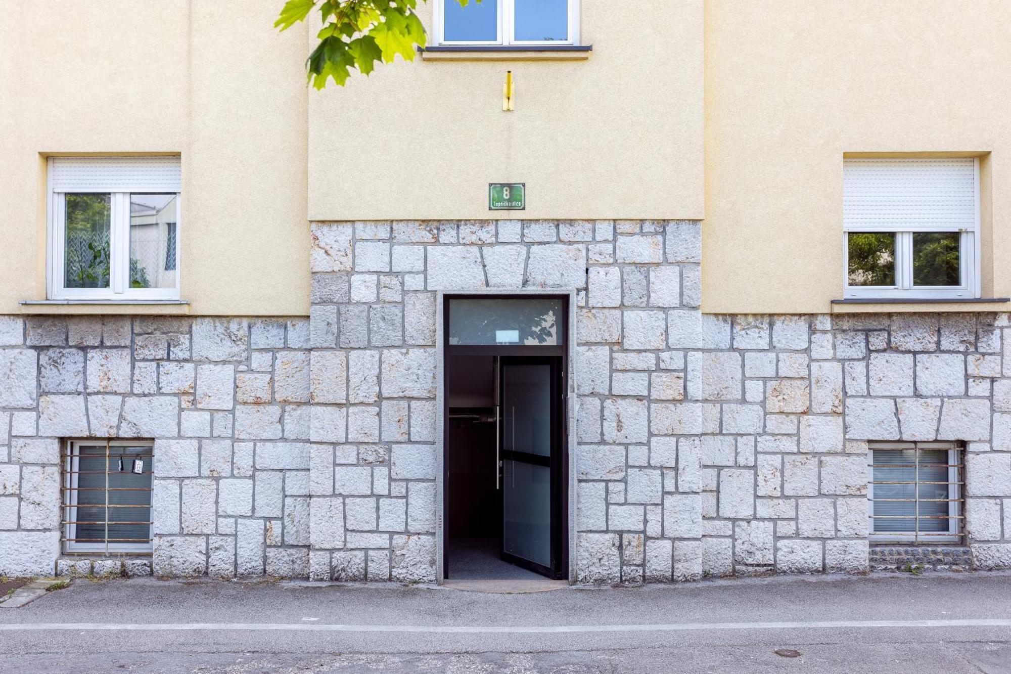 Large Two Bedroom Family App - Free Parking Lublaň Exteriér fotografie